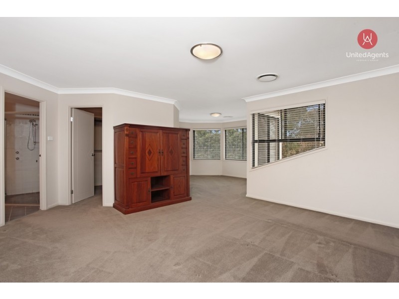 4 Dovedale Close, Glen Alpine NSW 2560