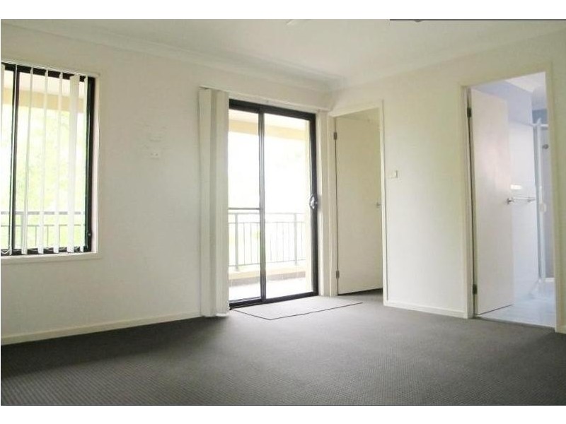 13 Wingate Avenue, West Hoxton NSW 2171