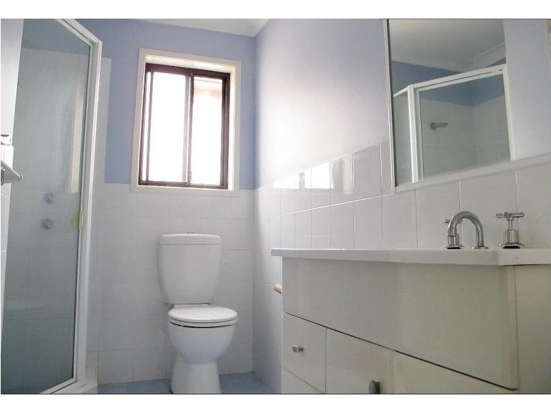 13 Wingate Avenue, West Hoxton NSW 2171