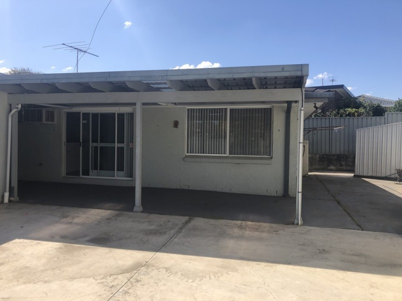 28 Coonawarra Street, Edensor Park NSW 2176