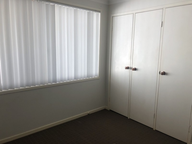 28 Coonawarra Street, Edensor Park NSW 2176