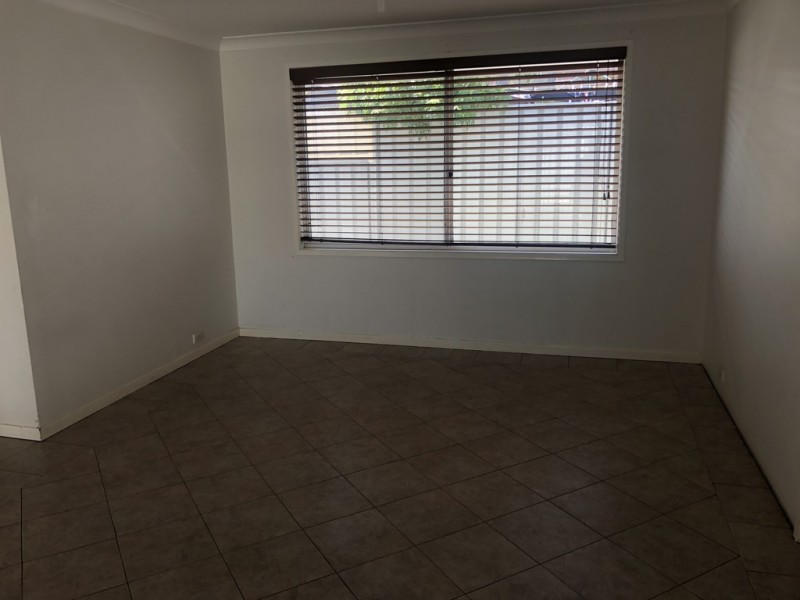 28 Coonawarra Street, Edensor Park NSW 2176