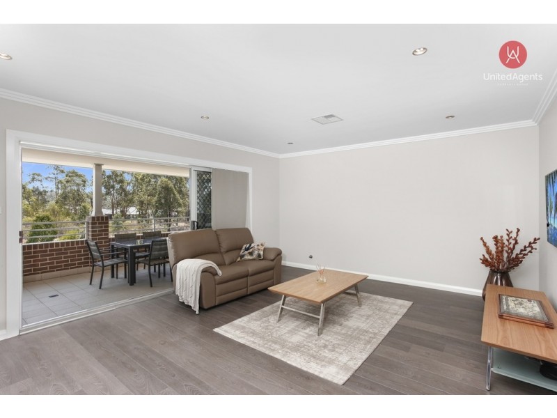 135 Middleton Drive, Middleton Grange NSW 2171