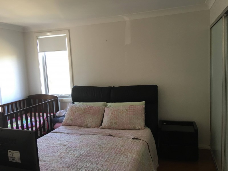 185 Middleton Drive, Middleton Grange NSW 2171