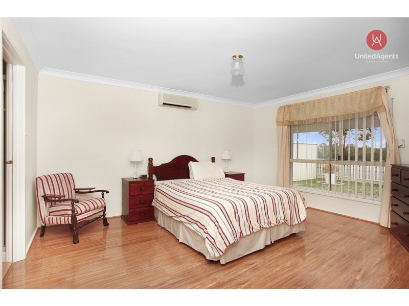 17 Coffs Harbour Avenue, Hoxton Park NSW 2171