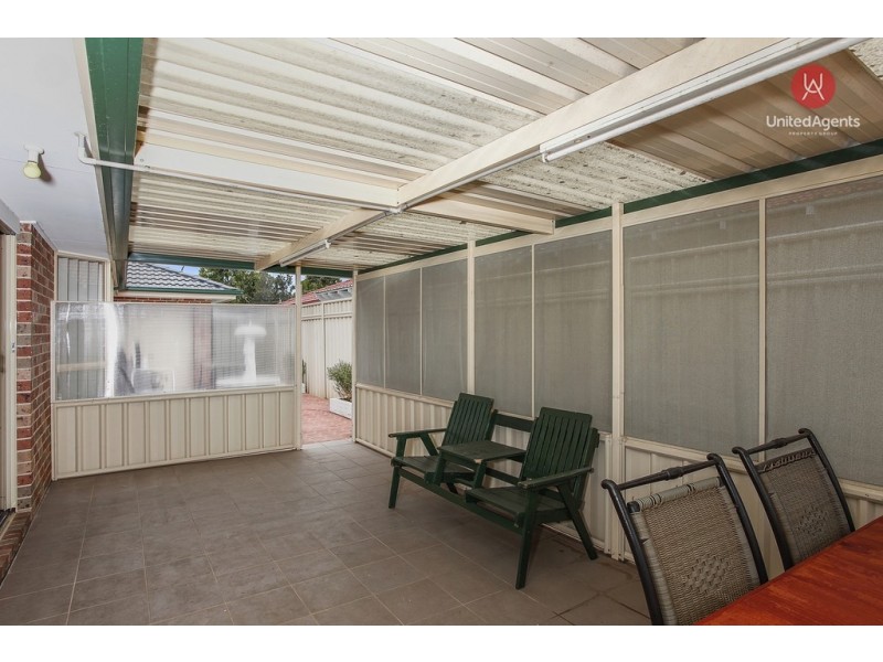 17 Coffs Harbour Avenue, Hoxton Park NSW 2171