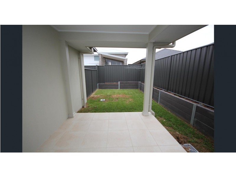 13a MATAVAI STREET, Cobbitty NSW 2570