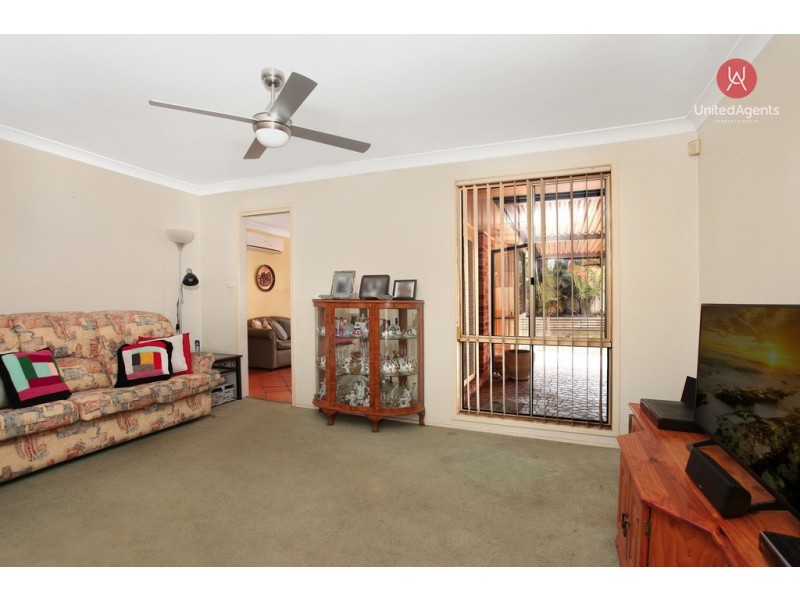 265 Pacific Palms Circuit, Hoxton Park NSW 2171