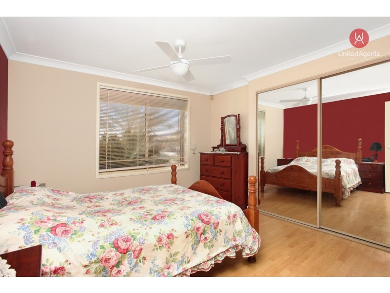 265 Pacific Palms Circuit, Hoxton Park NSW 2171