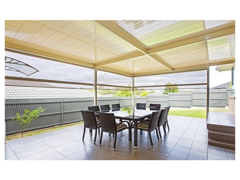 23 Jessie Street, Middleton Grange NSW 2171