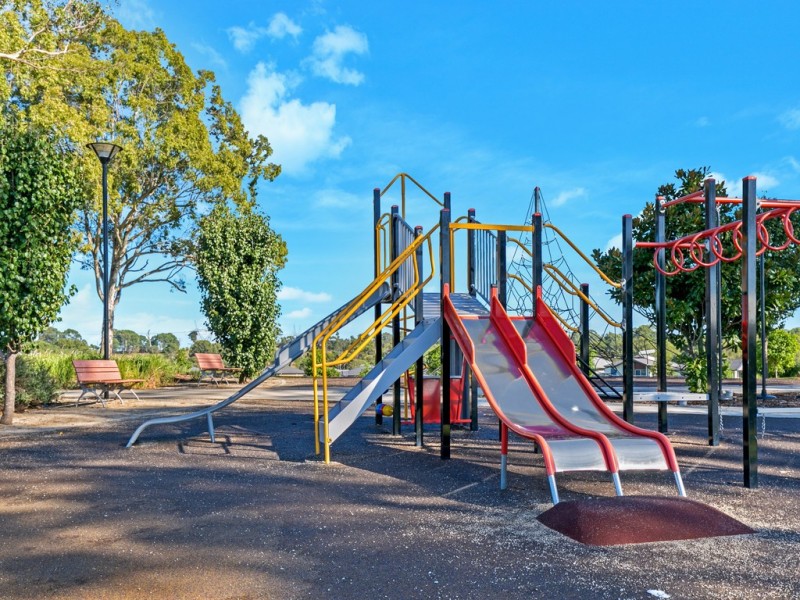 23 Jessie Street, Middleton Grange NSW 2171