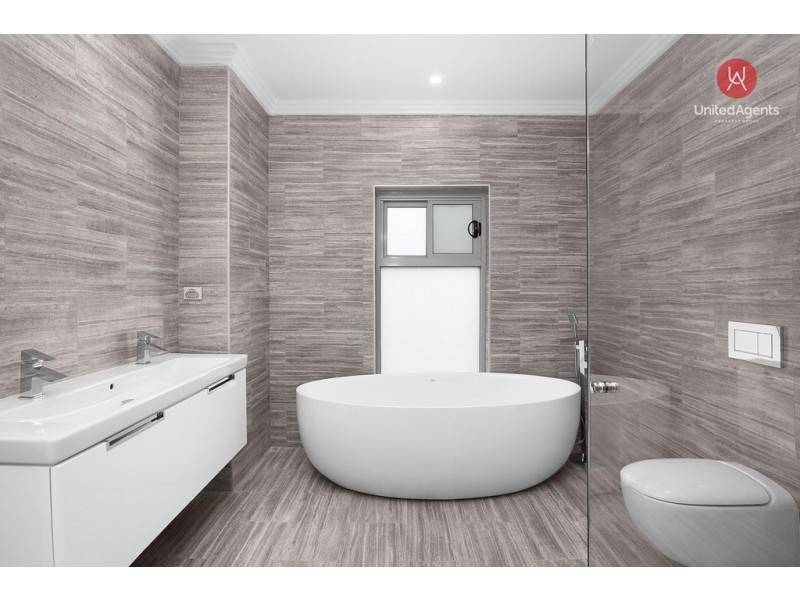 3 Toulouse Street, Cecil Hills NSW 2171