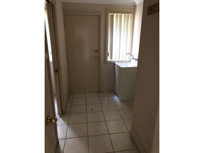 West Hoxton NSW 2171
