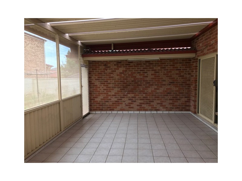 West Hoxton NSW 2171