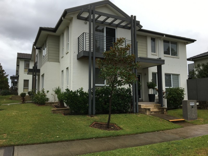 36 Truscott Avenue, Middleton Grange NSW 2171