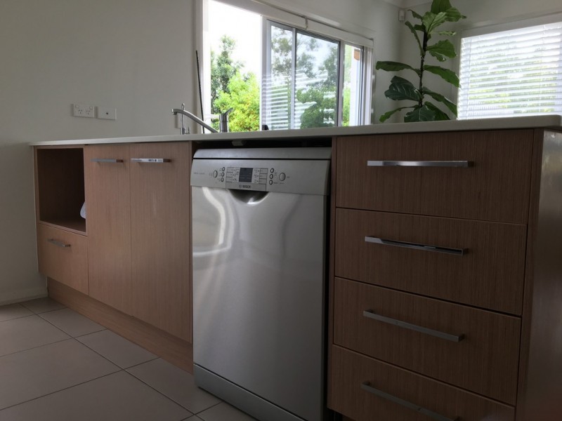 36 Truscott Avenue, Middleton Grange NSW 2171