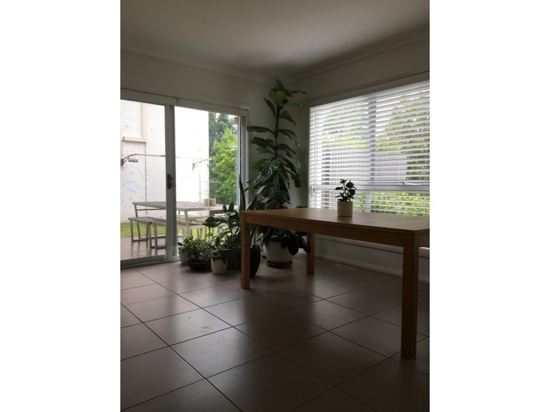 36 Truscott Avenue, Middleton Grange NSW 2171