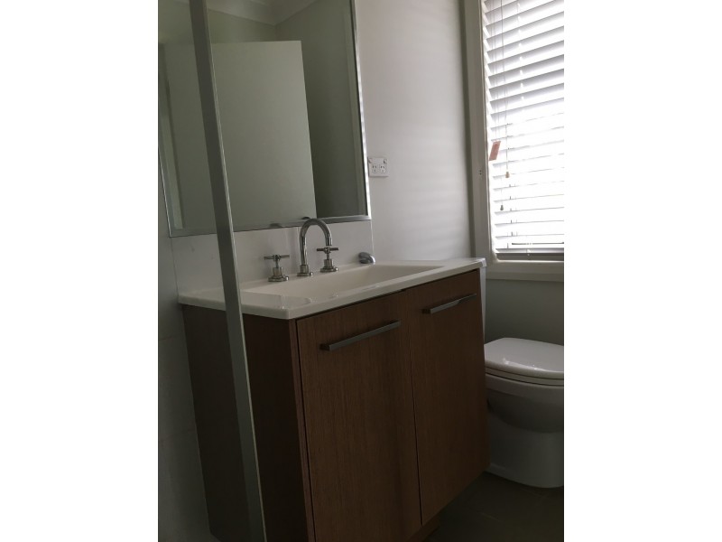 36 Truscott Avenue, Middleton Grange NSW 2171