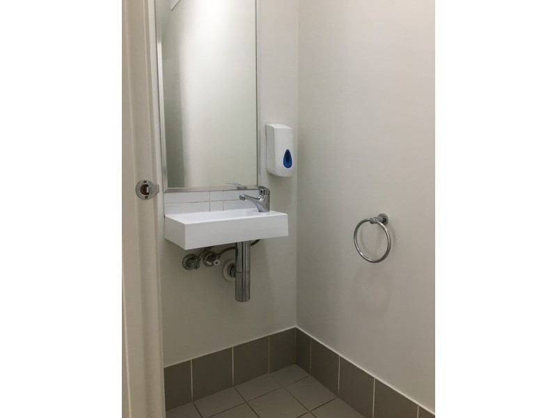 36 Truscott Avenue, Middleton Grange NSW 2171