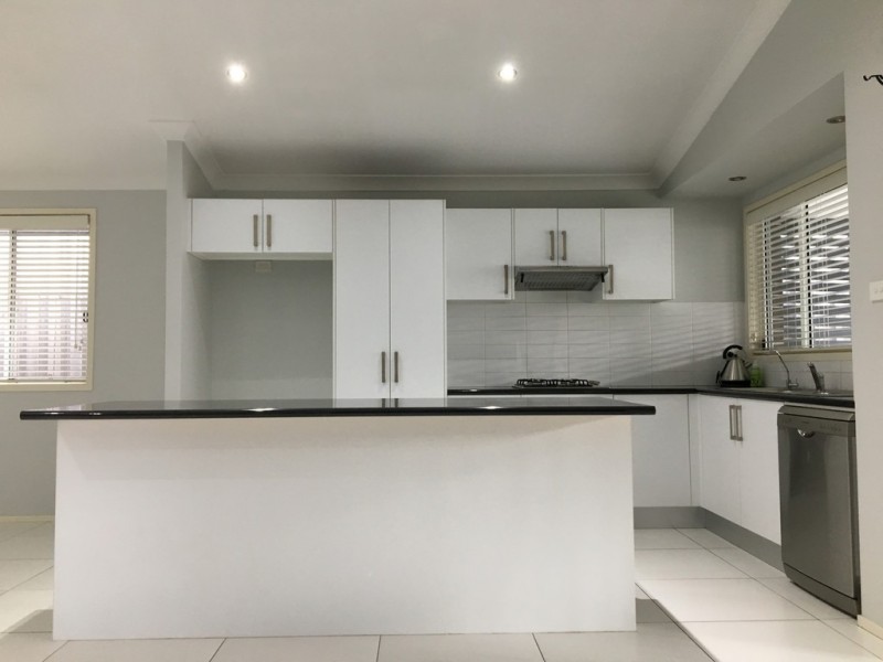 Middleton Grange NSW 2171