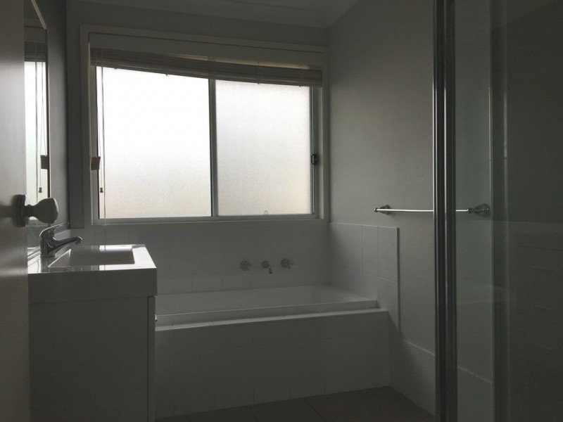 Middleton Grange NSW 2171