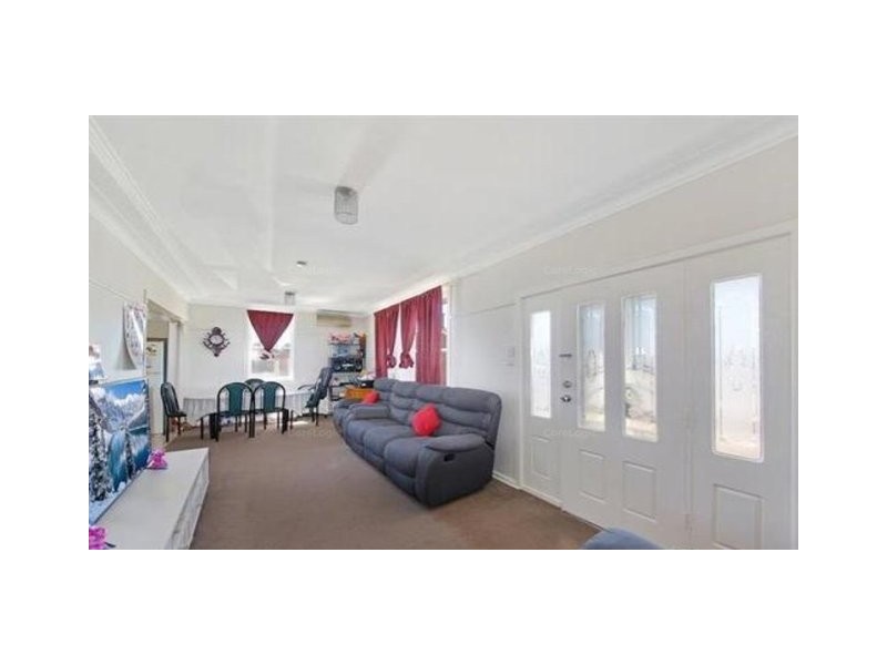 10 Gruner Place, Mount Pritchard NSW 2170