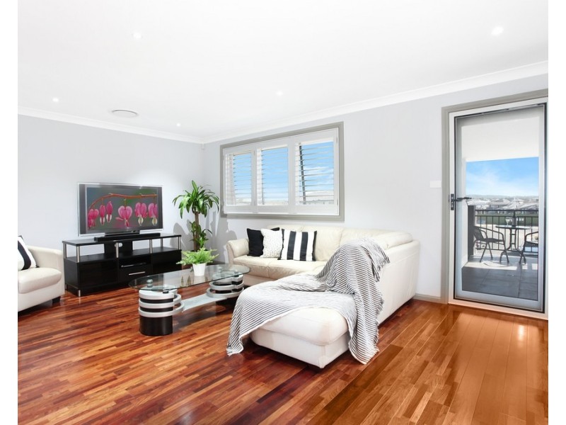 28 Mary Wade Place, Carnes Hill NSW 2171