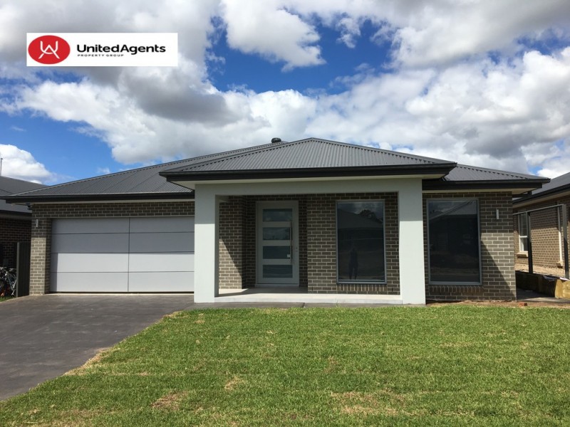 13 Karmel Street, Oran Park NSW 2570