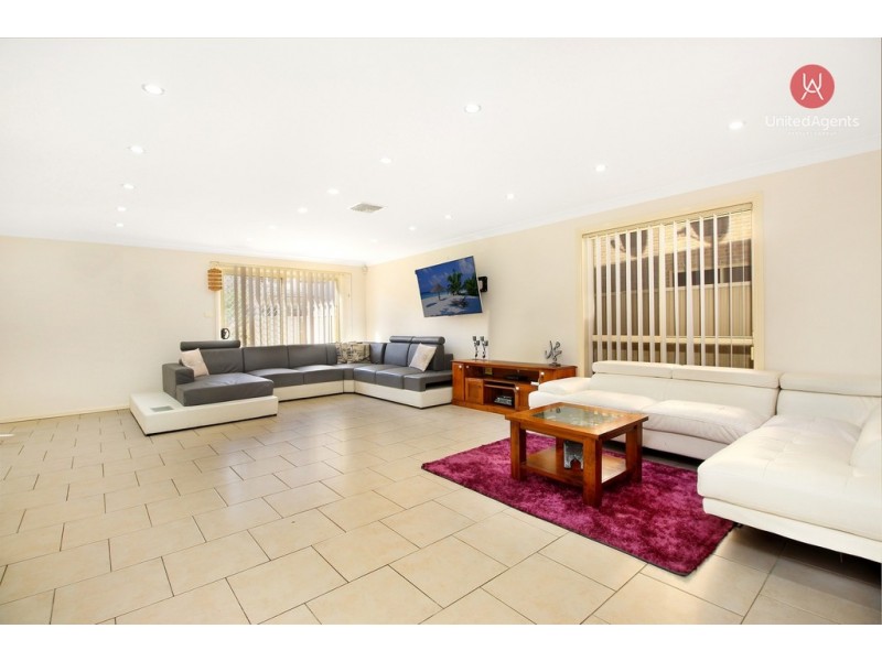 13A Wesley Place, Horningsea Park NSW 2171