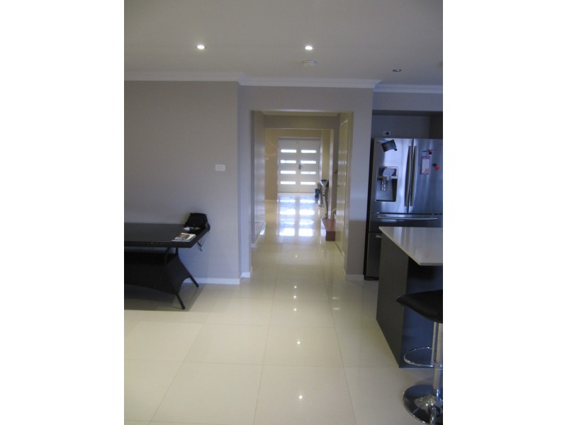 Carnes Hill NSW 2171