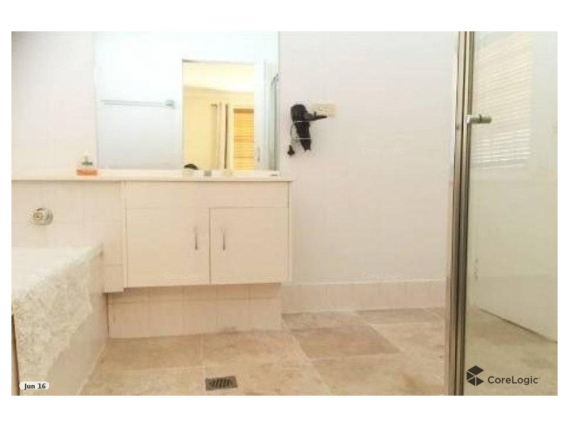 Hoxton Park NSW 2171