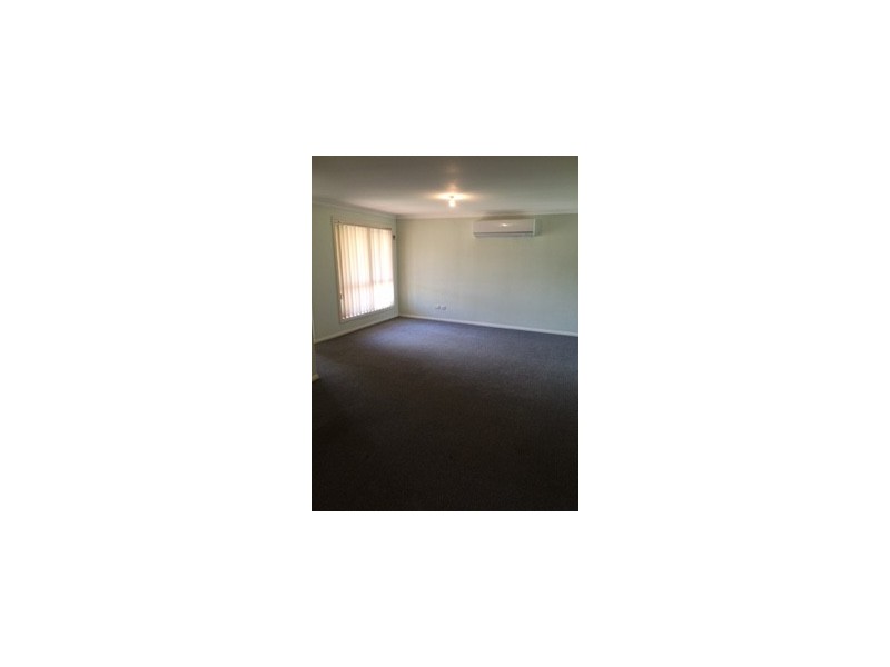 West Hoxton NSW 2171