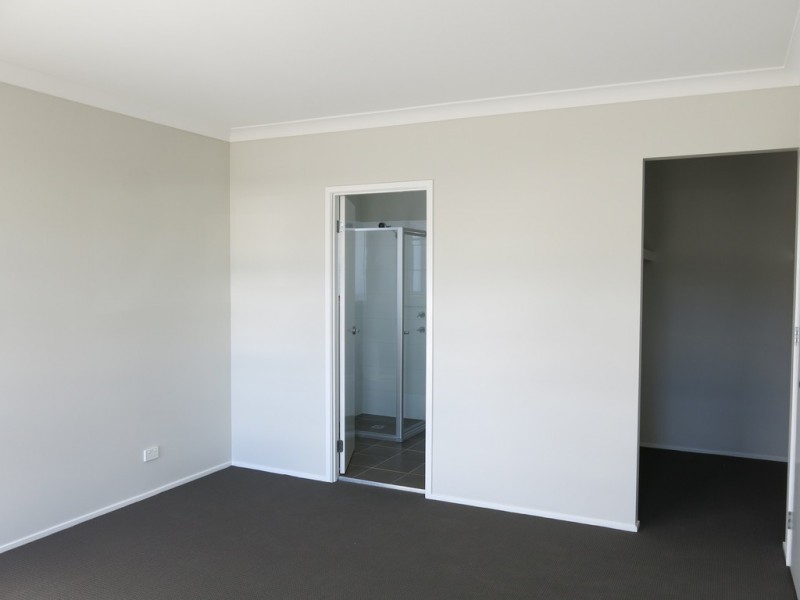 Denham Court NSW 2565