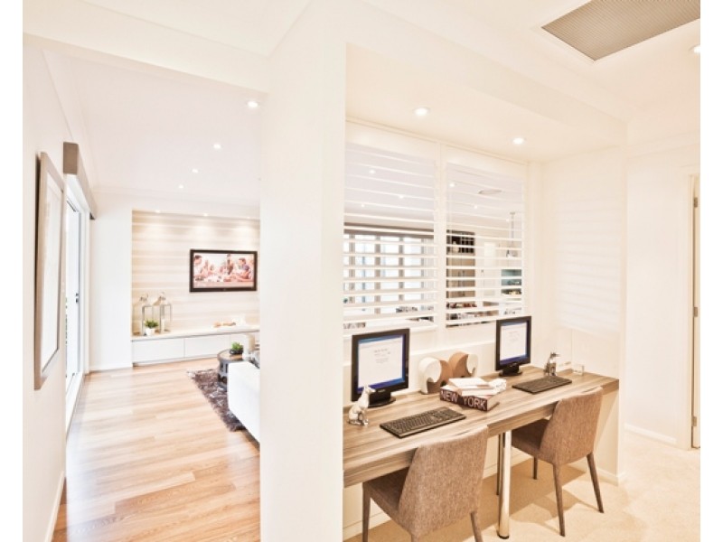 28 Village Circuit, Gregory Hills NSW 2557