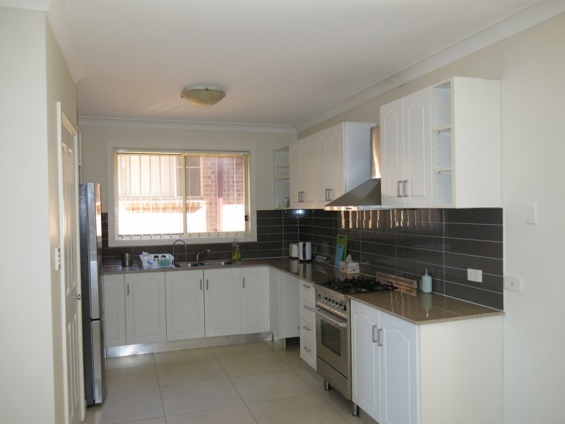 West Hoxton NSW 2171