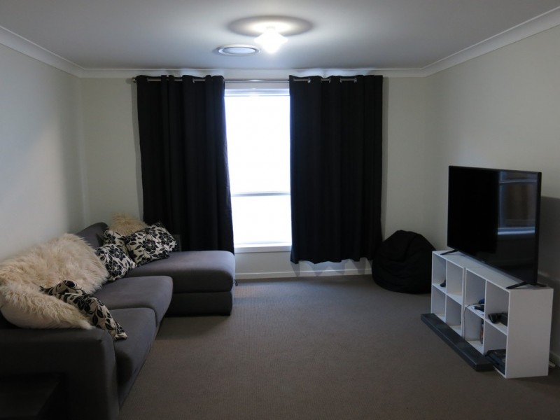 Elderslie NSW 2570