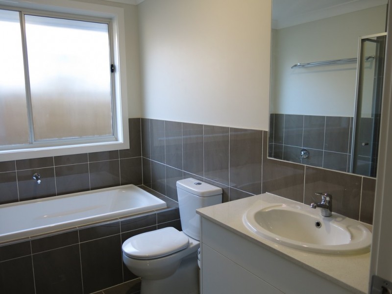 Elderslie NSW 2570