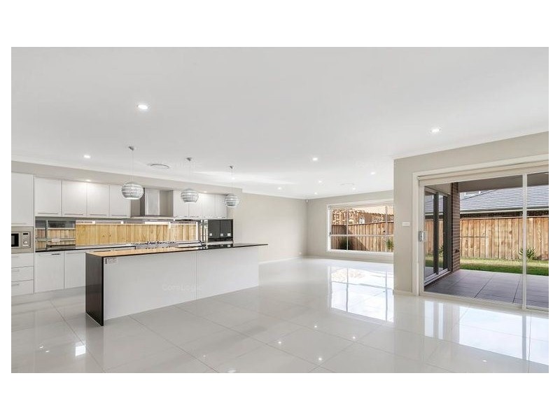 9 Crossley Avenue, Carnes Hill NSW 2171