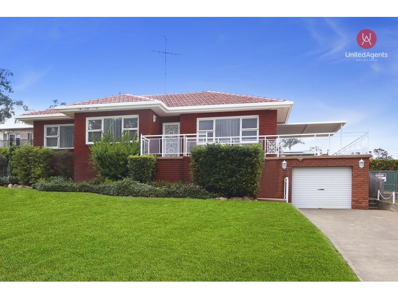 16 Godfrey Avenue, West Hoxton NSW 2171