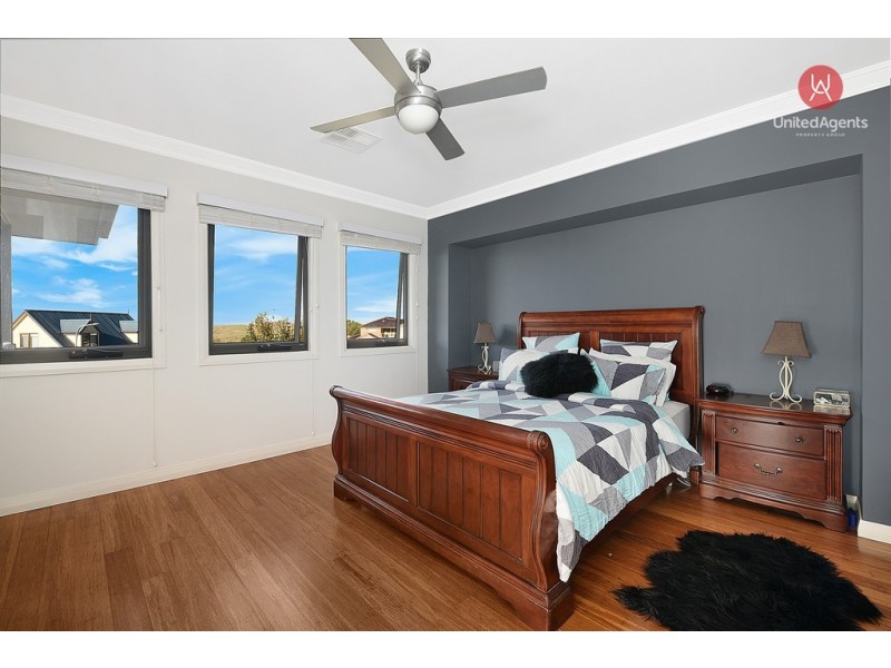 8 Wade Close, Luddenham NSW 2745