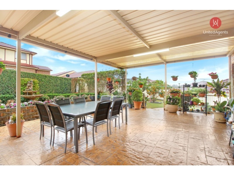 15 Snell Place, West Hoxton NSW 2171