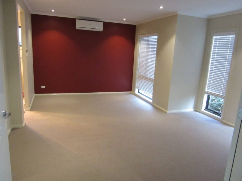 Carnes Hill NSW 2171