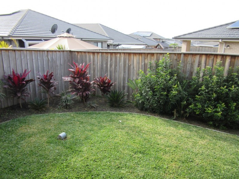 Carnes Hill NSW 2171