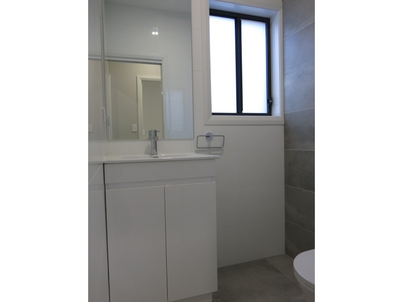 11 Domenico Close, West Hoxton NSW 2171