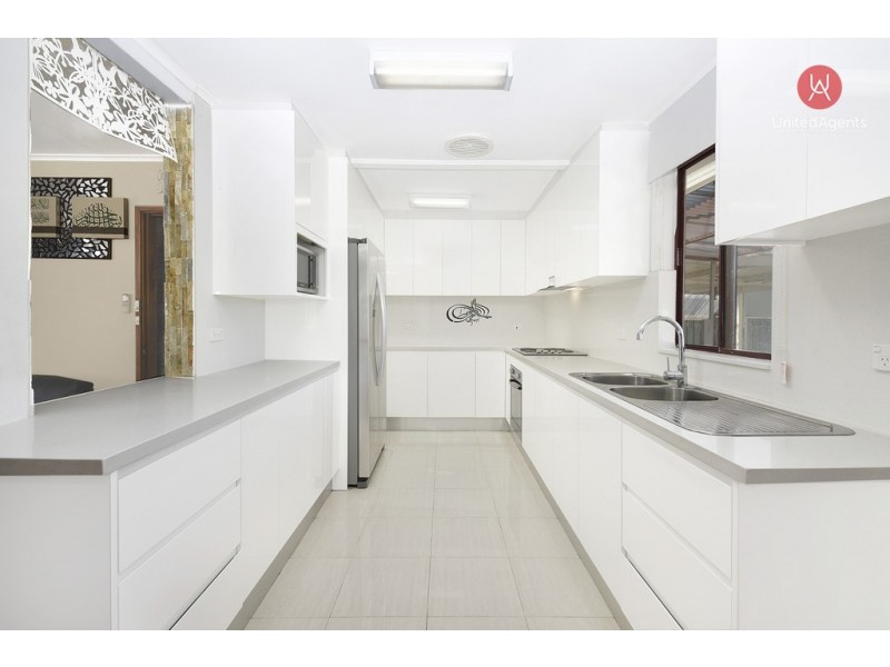 8 Kelvin Place, Busby NSW 2168