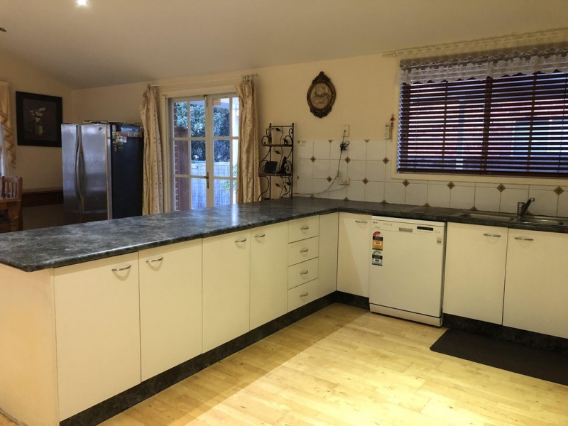 West Hoxton NSW 2171