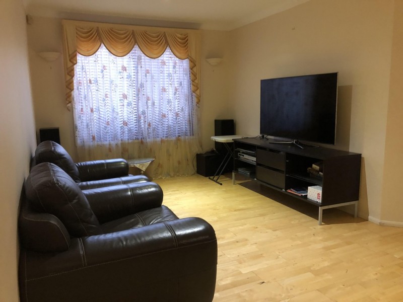 West Hoxton NSW 2171