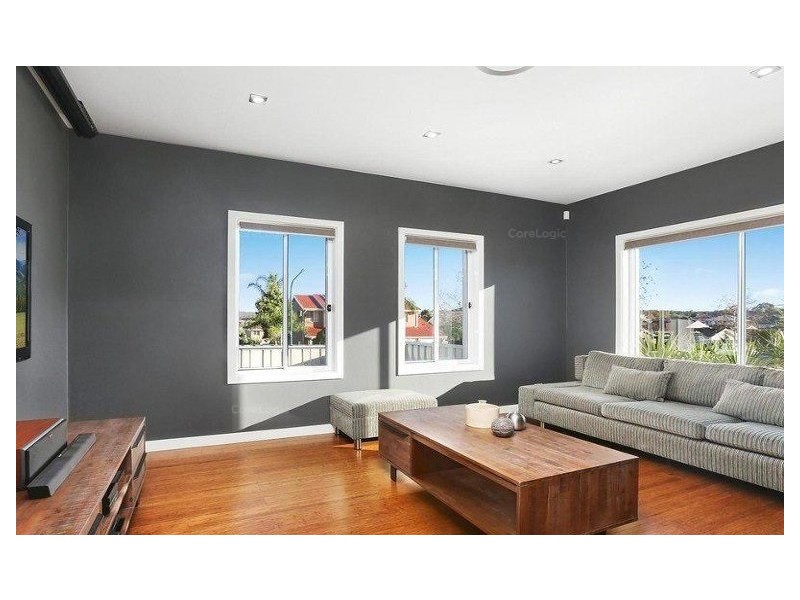 1 Rosa Place, West Hoxton NSW 2171