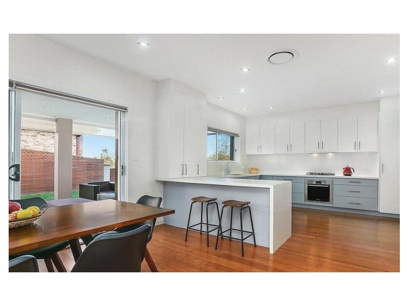 1 Rosa Place, West Hoxton NSW 2171