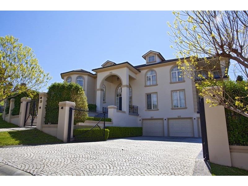 22 Battenberg Close, Cecil Hills NSW 2171